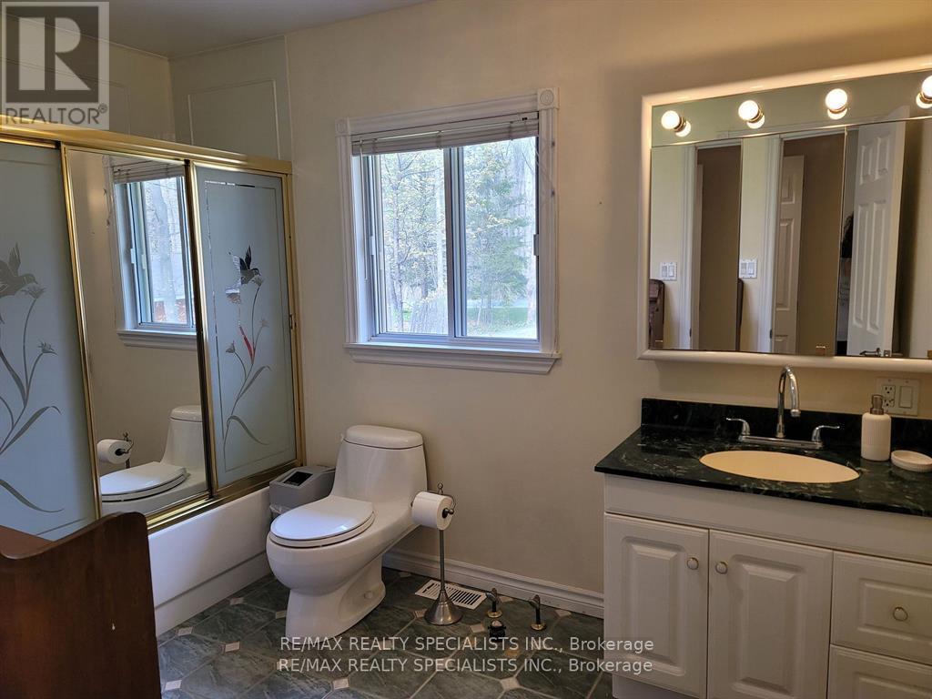 7464 Ash Crescent, Severn, Ontario  L0K 2B0 - Photo 20 - S13711242