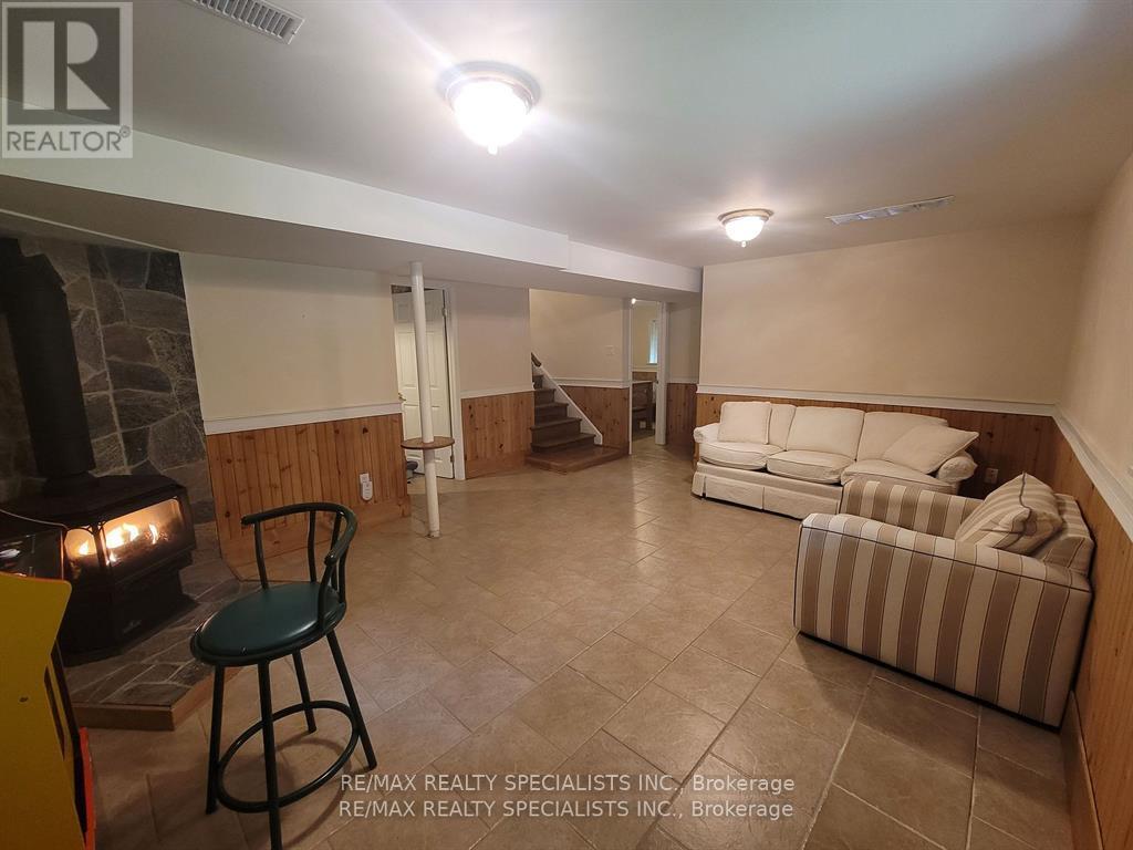 7464 Ash Crescent, Severn, Ontario  L0K 2B0 - Photo 23 - S13711242