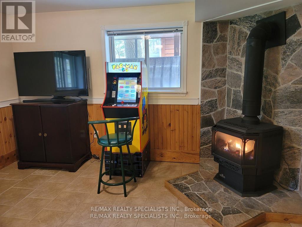 7464 Ash Crescent, Severn, Ontario  L0K 2B0 - Photo 24 - S13711242