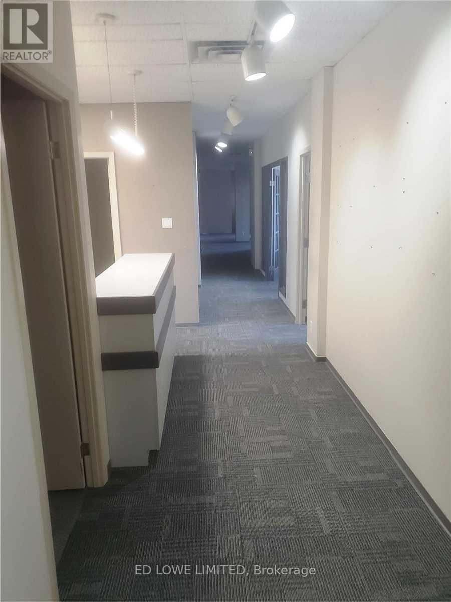 204 - 101 Worthington Street W, North Bay, Ontario  P1B 1G5 - Photo 5 - X5539936