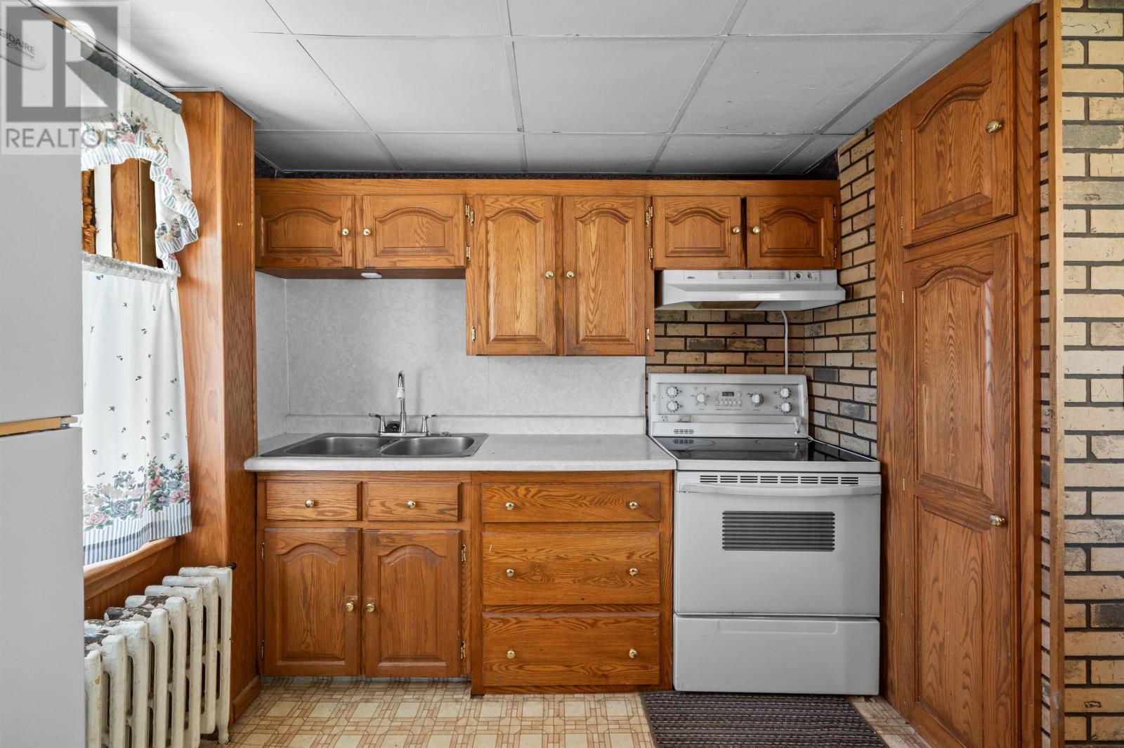 317 Hawthorne Avenue, Summerside, Prince Edward Island  C1N 2C9 - Photo 17 - 202615740