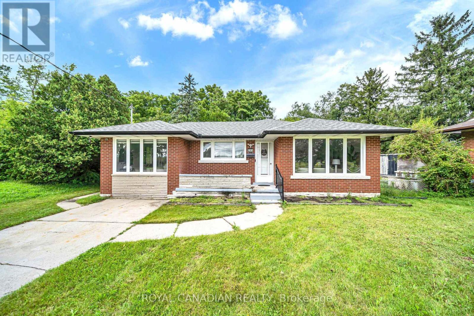284 CEDAR CRESCENT, Cambridge, Ontario