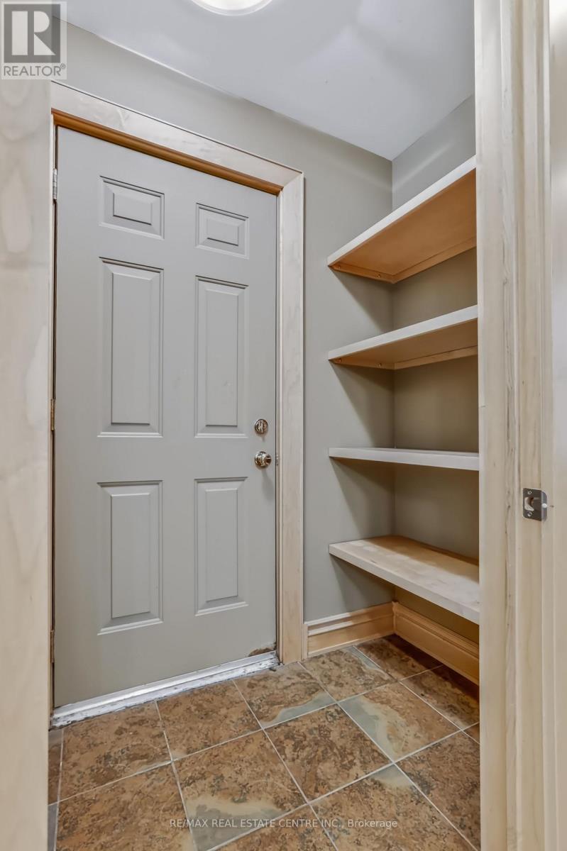 900 Adelaide Street N, London East, Ontario  N5Y 2M5 - Photo 3 - X13711232