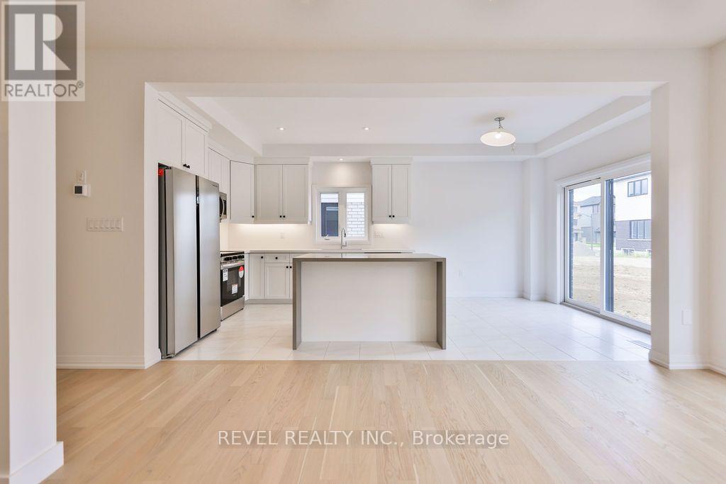 Upper - 24 Broddy Avenue, Brantford, Ontario  N3T 0V2 - Photo 12 - X13711274