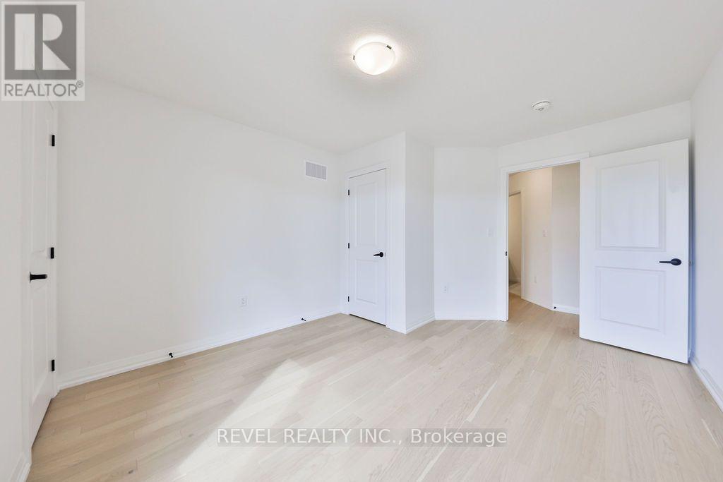 Upper - 24 Broddy Avenue, Brantford, Ontario  N3T 0V2 - Photo 30 - X13711274