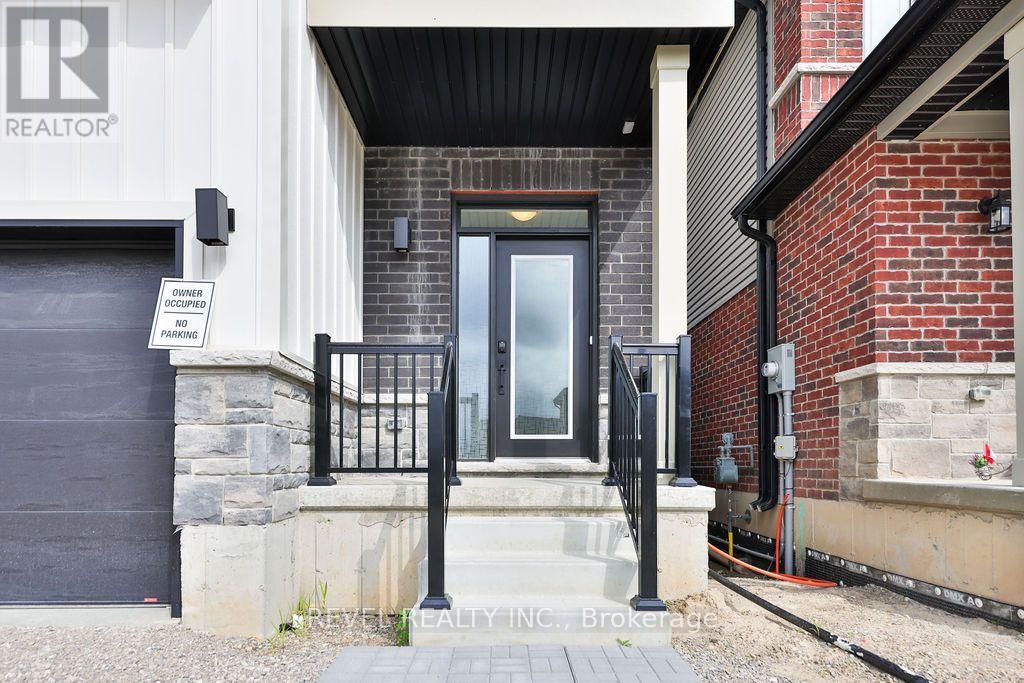 Upper - 24 Broddy Avenue, Brantford, Ontario  N3T 0V2 - Photo 4 - X13711274