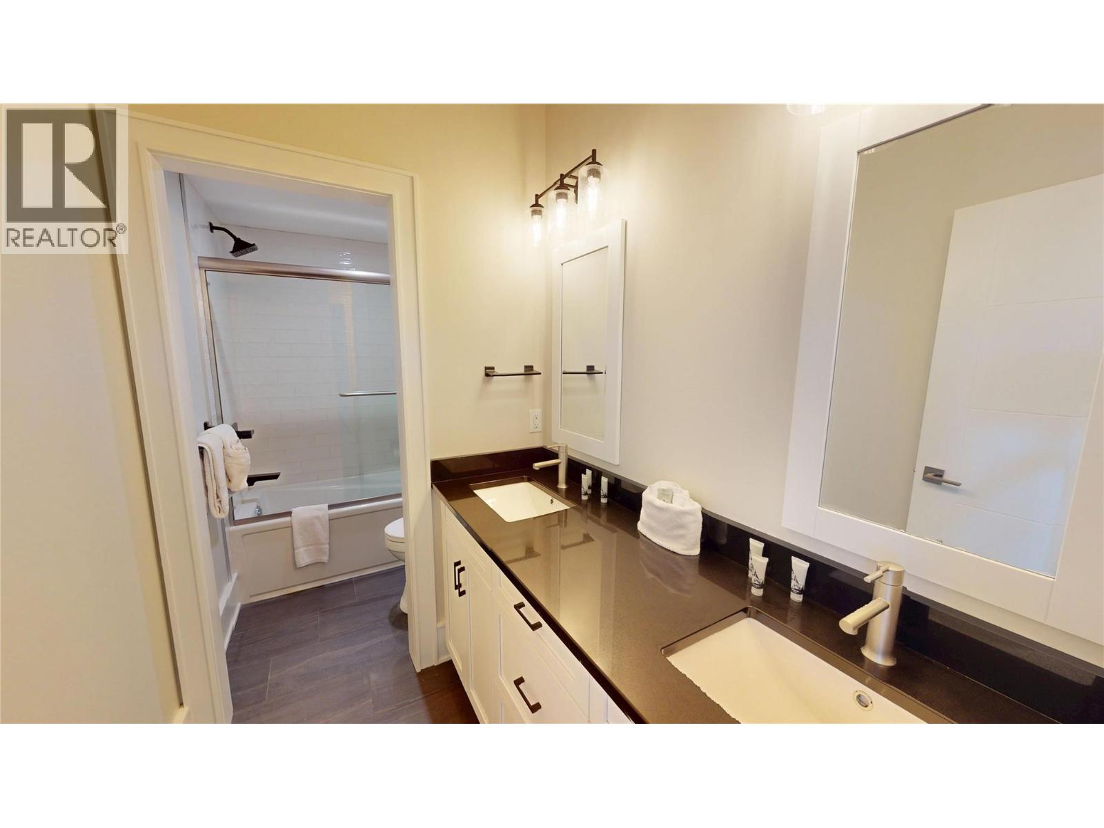 5418 Resort Drive, Fernie, British Columbia  V0B 1M6 - Photo 33 - 10337704