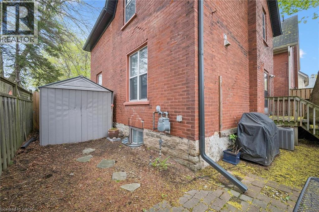 15 Gordon Avenue, Kitchener, Ontario  N2H 1N7 - Photo 40 - 40828830