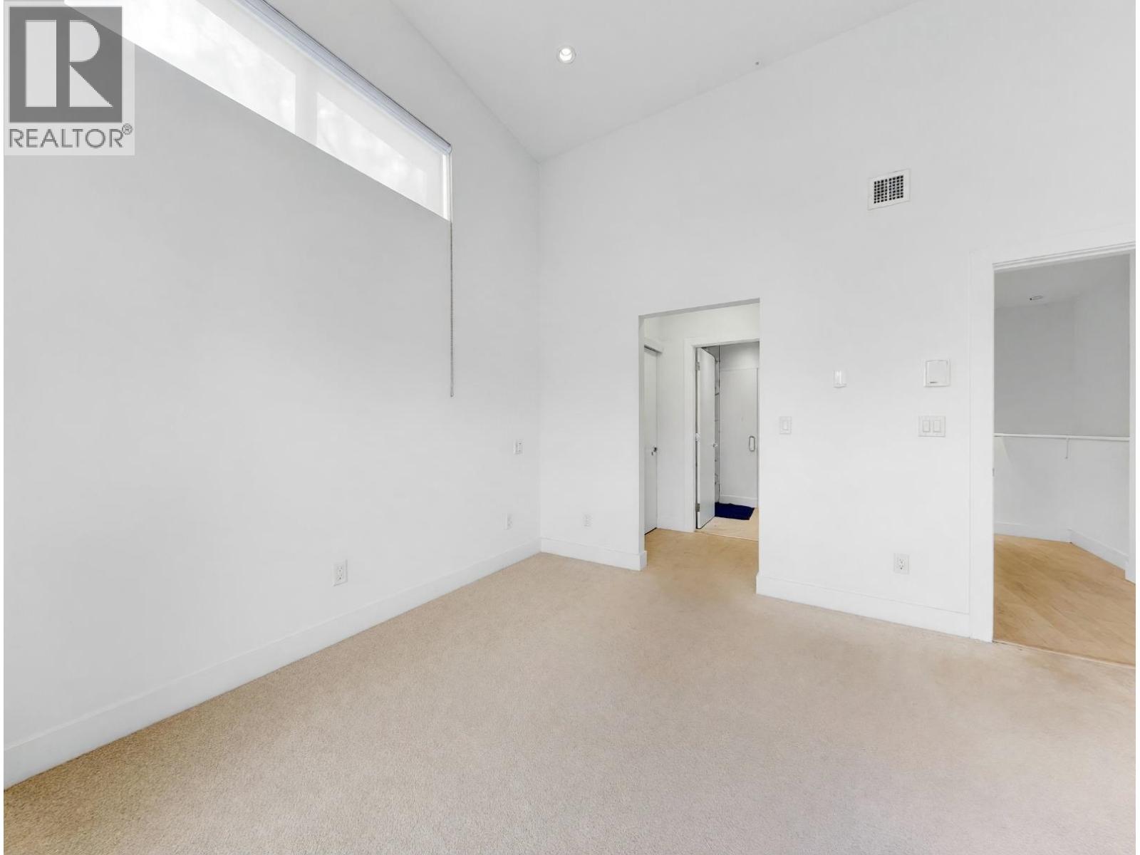 1116 Falcon Drive, Coquitlam, British Columbia  V3E 0M7 - Photo 10 - R3158534
