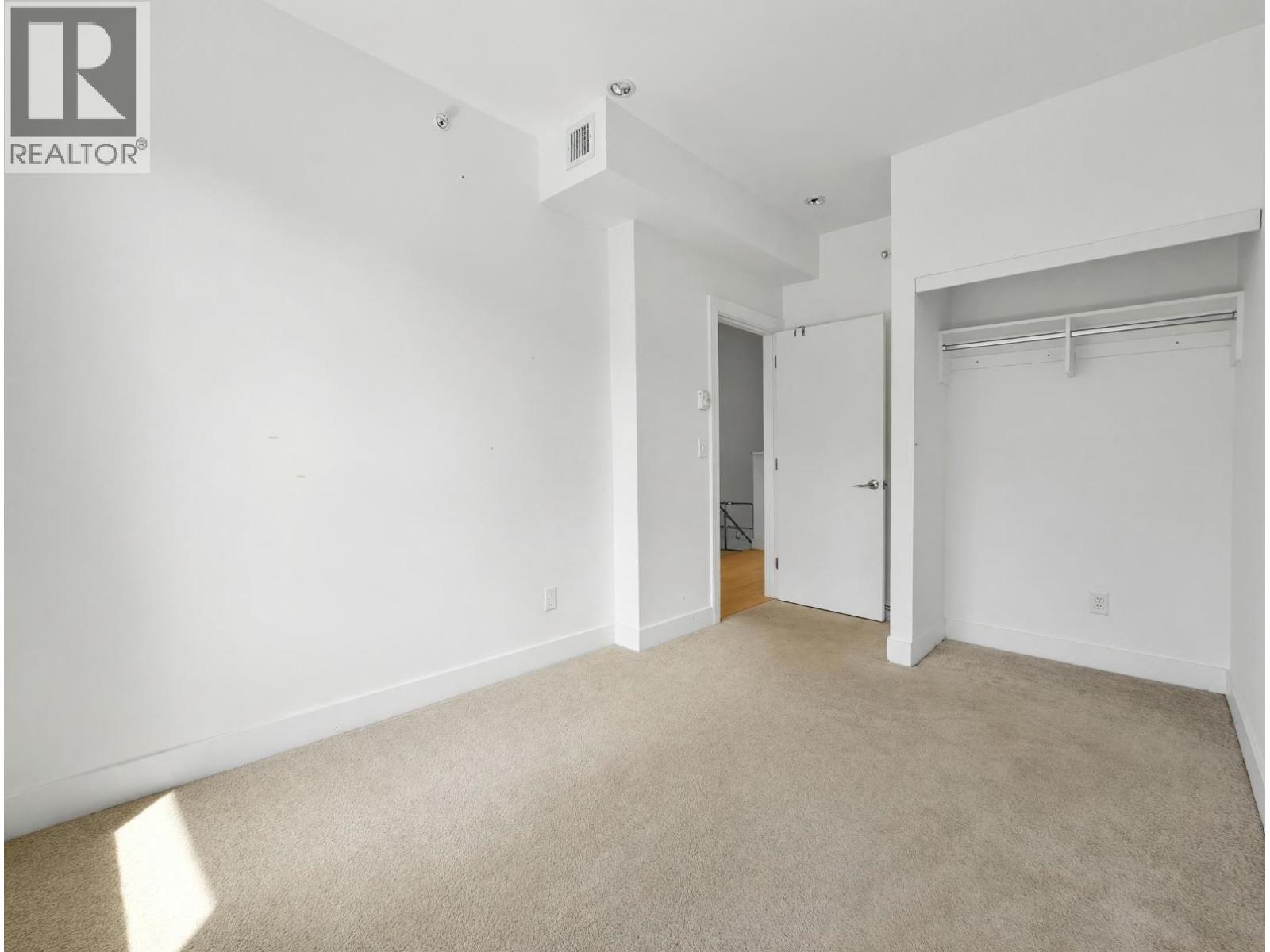 1116 Falcon Drive, Coquitlam, British Columbia  V3E 0M7 - Photo 13 - R3158534