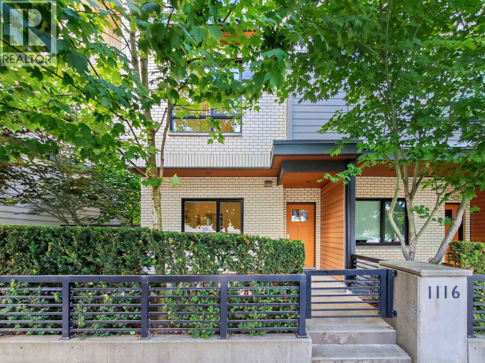 1116 FALCON DRIVE, Coquitlam, British Columbia
