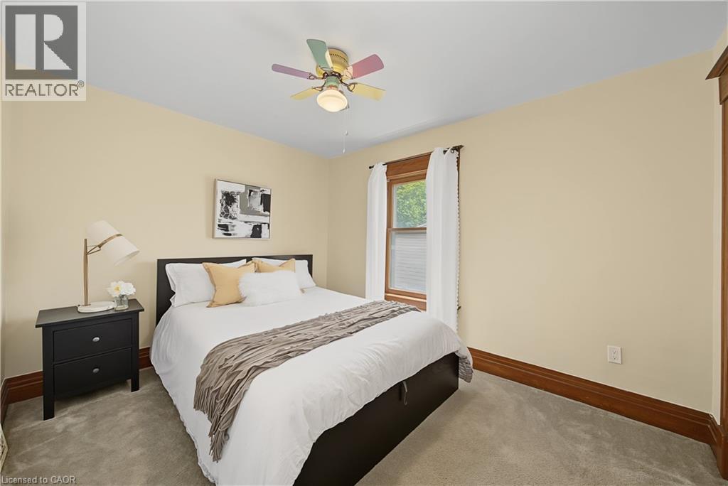 70 Woodland Avenue, St. Catharines, Ontario L2R 5A3 - Photo 14 - 40851657