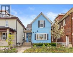 809 Gladstone, Windsor, Ontario