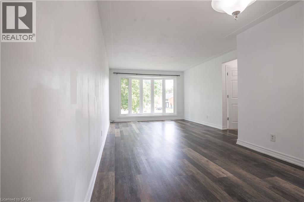 695 Glen Forrest Boulevard Unit# Upper, Waterloo, Ontario  N2L 4K7 - Photo 5 - 40854910