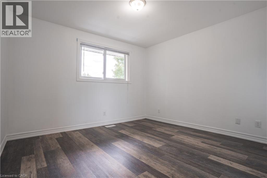 695 Glen Forrest Boulevard Unit# Upper, Waterloo, Ontario  N2L 4K7 - Photo 14 - 40854910