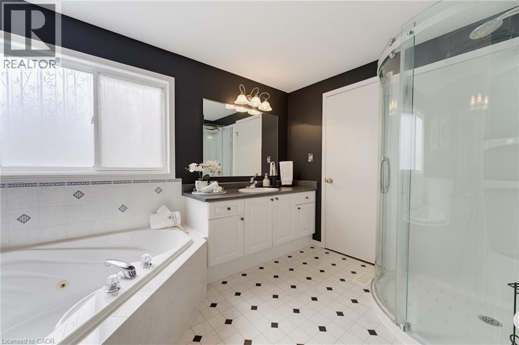 592 Little Dover Crescent, Waterloo, Ontario  N2K 4E5 - Photo 17 - 40857698