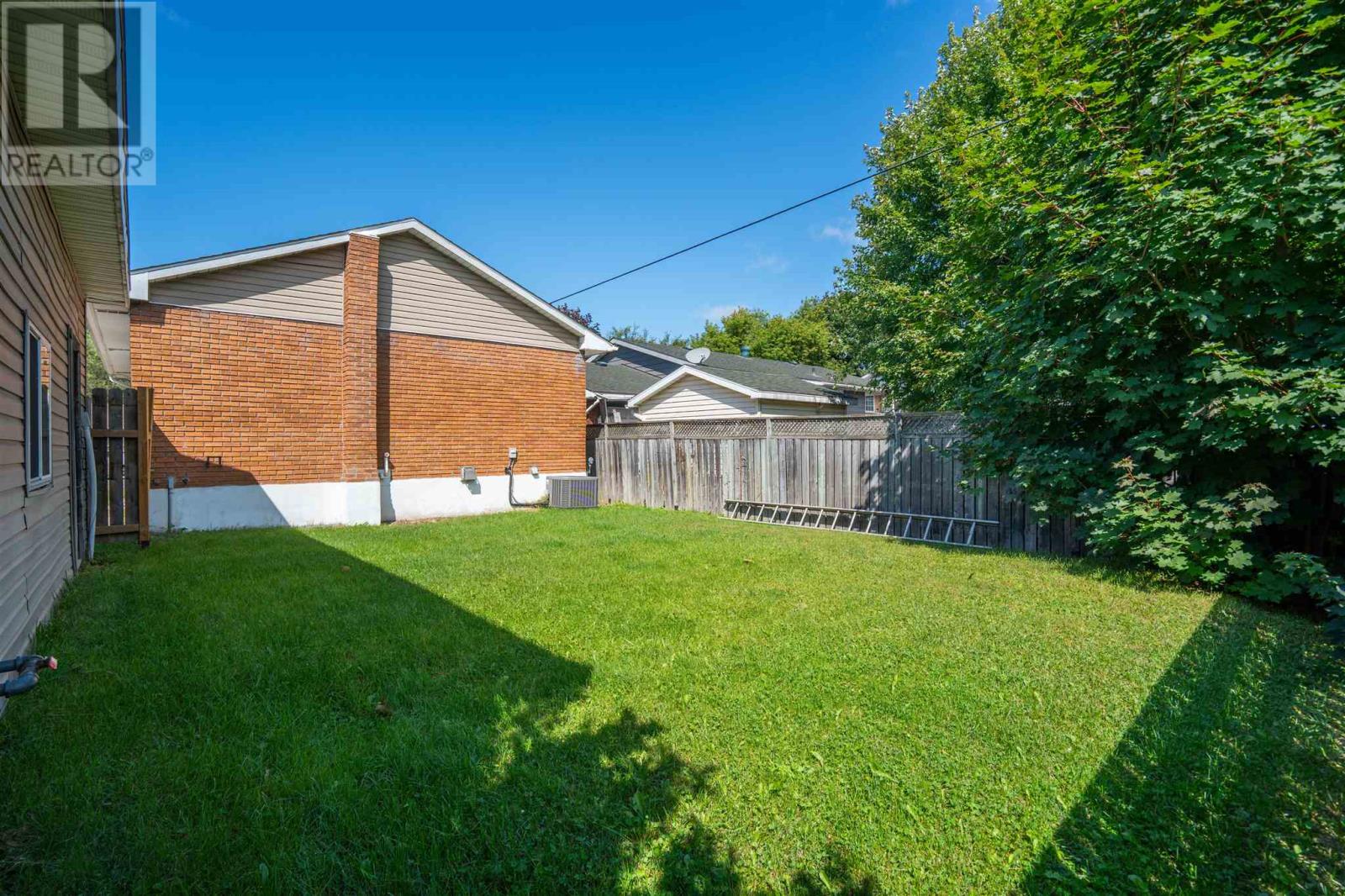 31 East Balfour St, Sault Ste. Marie, Ontario  P6C 1W9 - Photo 35 - SM262229