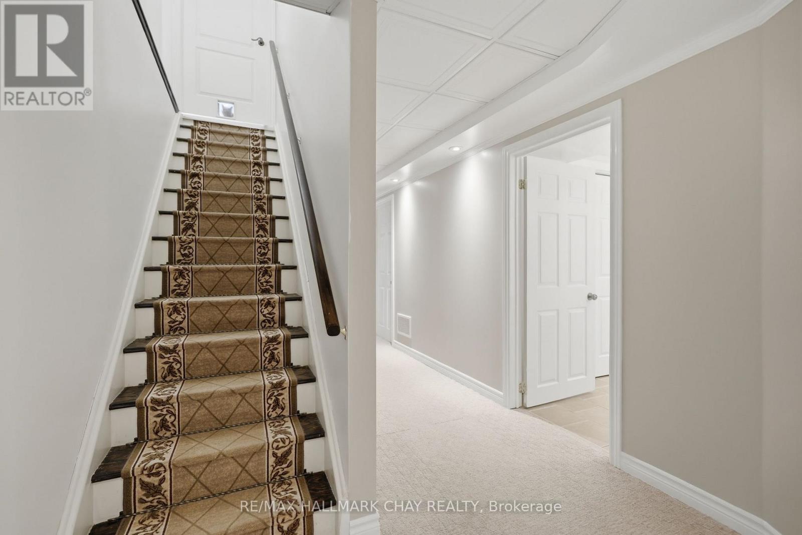 17 Armeda Clow Crescent, Essa, Ontario  L3W 0H7 - Photo 35 - N13460736
