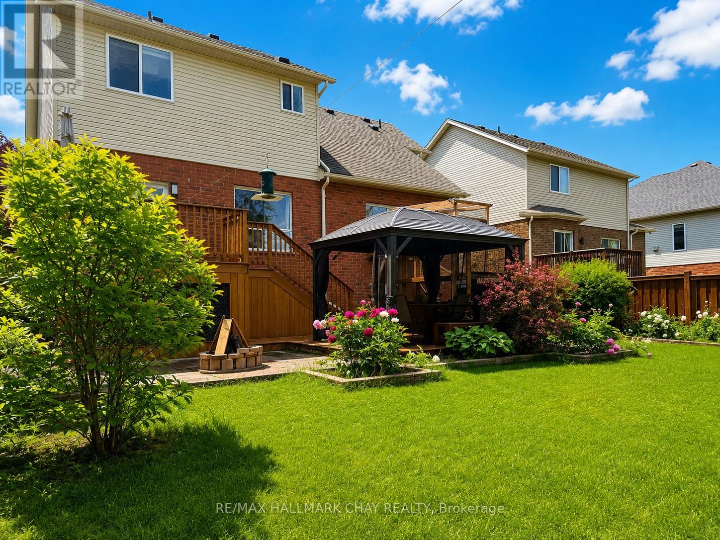 17 Armeda Clow Crescent, Essa, Ontario  L3W 0H7 - Photo 43 - N13460736