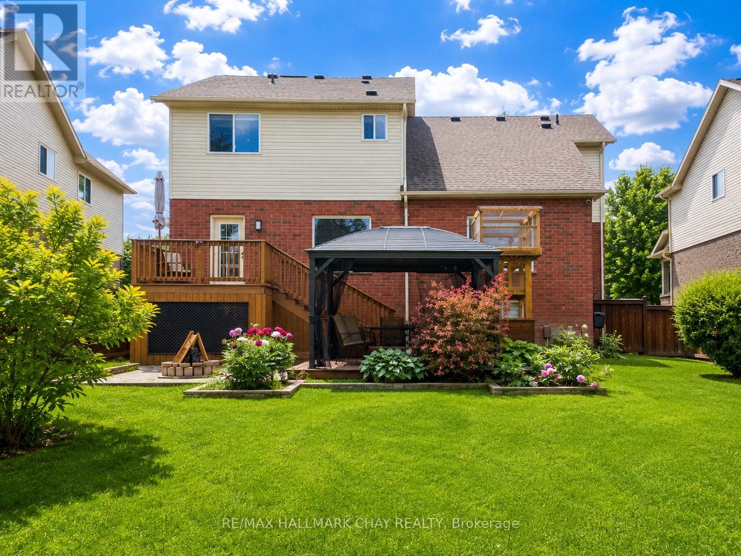 17 Armeda Clow Crescent, Essa, Ontario  L3W 0H7 - Photo 41 - N13460736