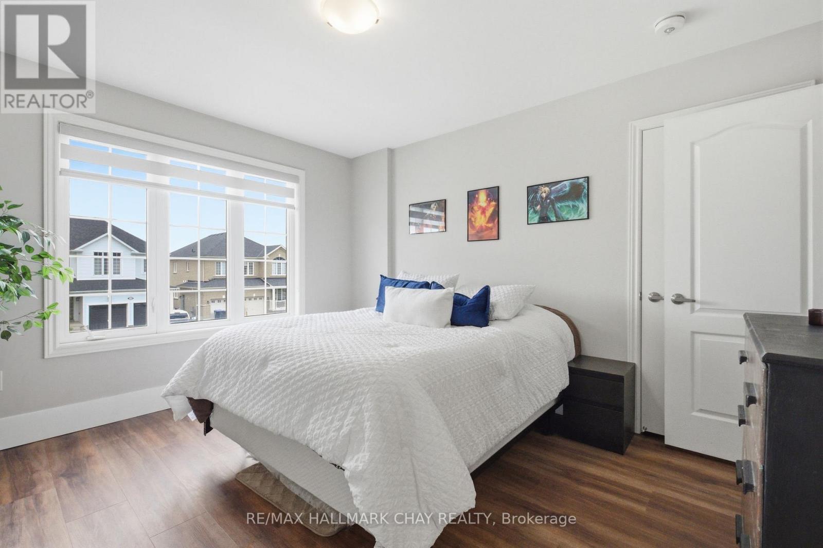 215 Breton Street, Clearview, Ontario  L0M 1S0 - Photo 30 - S13420964