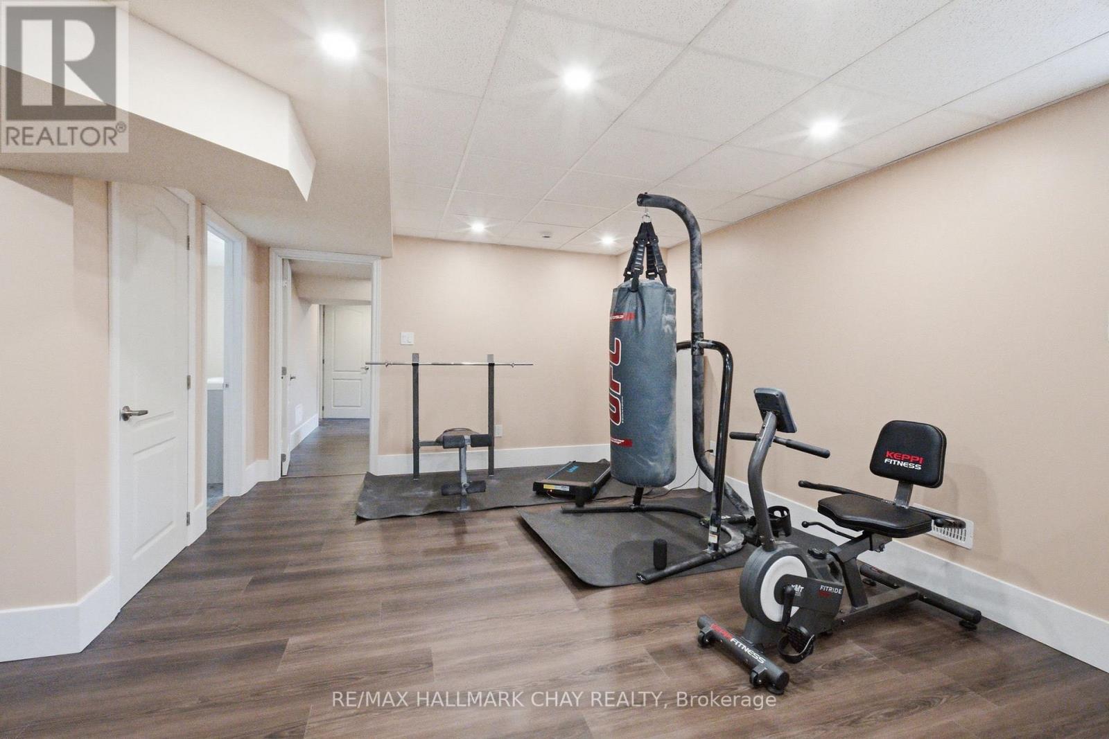 215 Breton Street, Clearview, Ontario  L0M 1S0 - Photo 35 - S13420964