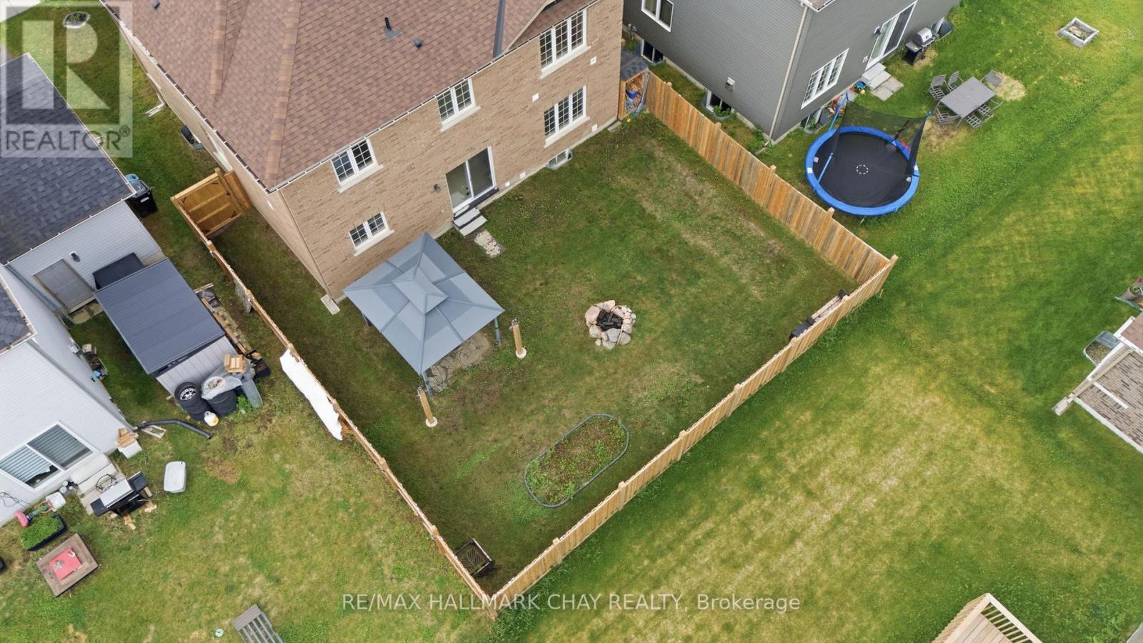 215 Breton Street, Clearview, Ontario  L0M 1S0 - Photo 46 - S13420964