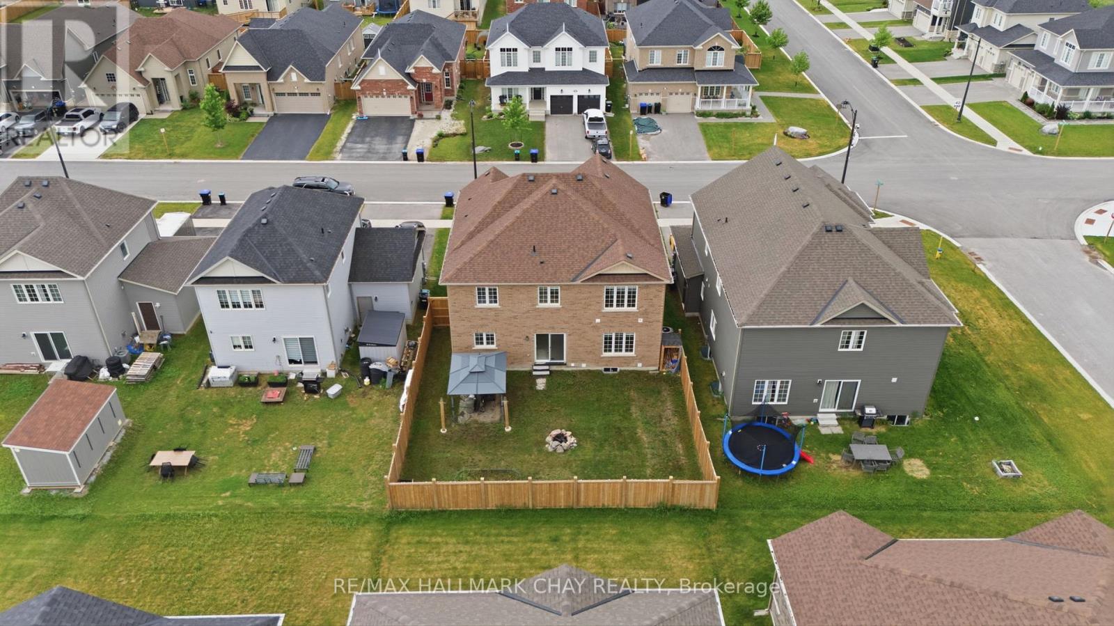 215 Breton Street, Clearview, Ontario  L0M 1S0 - Photo 47 - S13420964