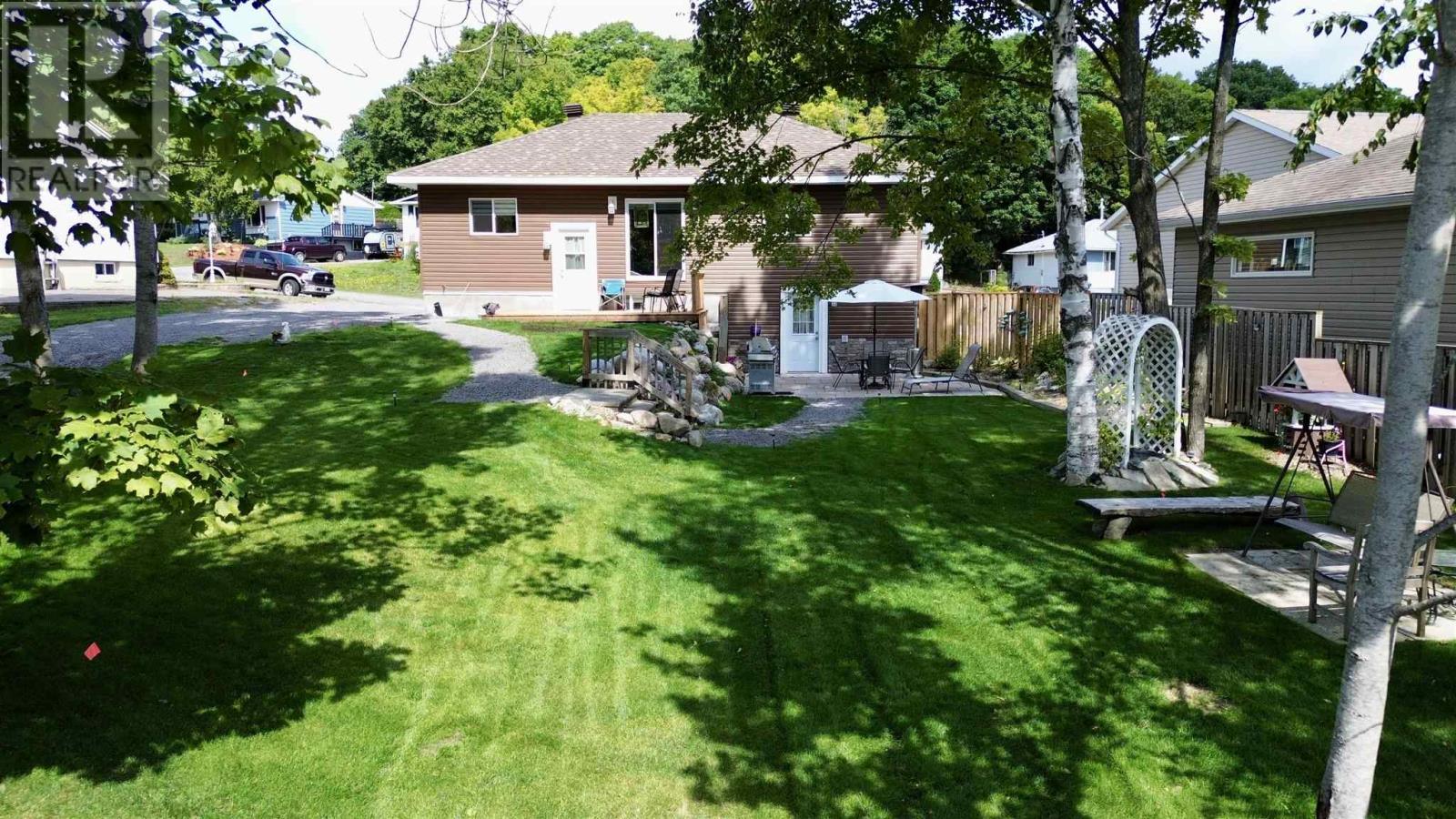 51 Axmith Ave, Elliot Lake, Ontario  P5A 1B5 - Photo 14 - SM262309