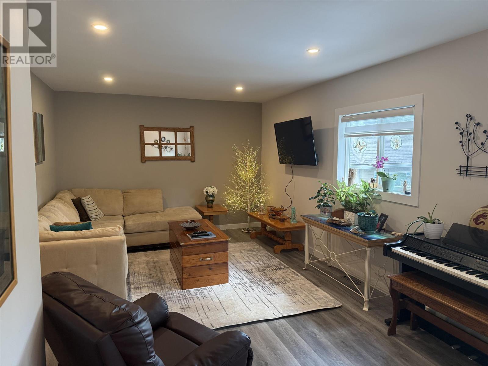 51 Axmith Ave, Elliot Lake, Ontario  P5A 1B5 - Photo 22 - SM262309