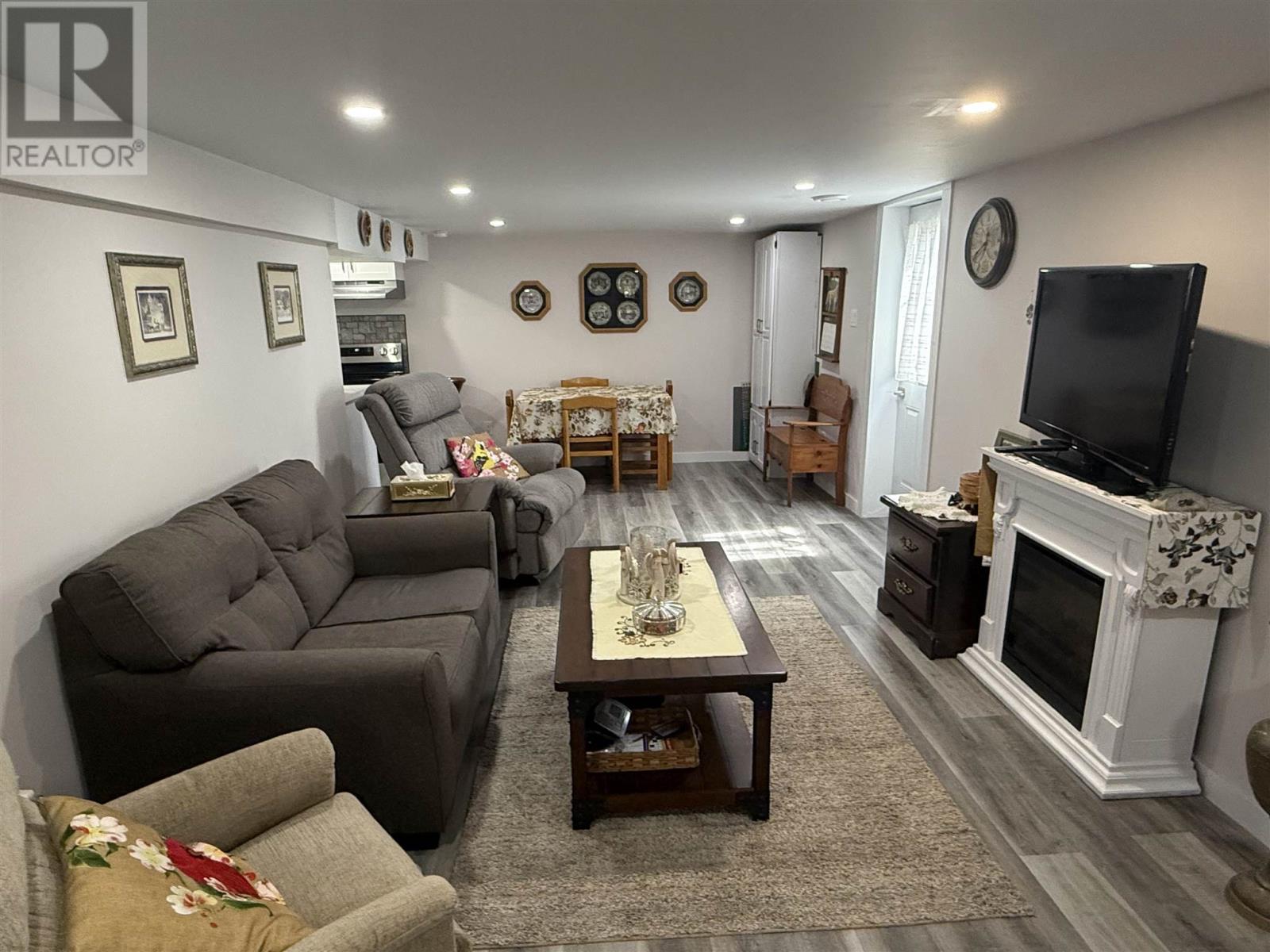 51 Axmith Ave, Elliot Lake, Ontario  P5A 1B5 - Photo 40 - SM262309