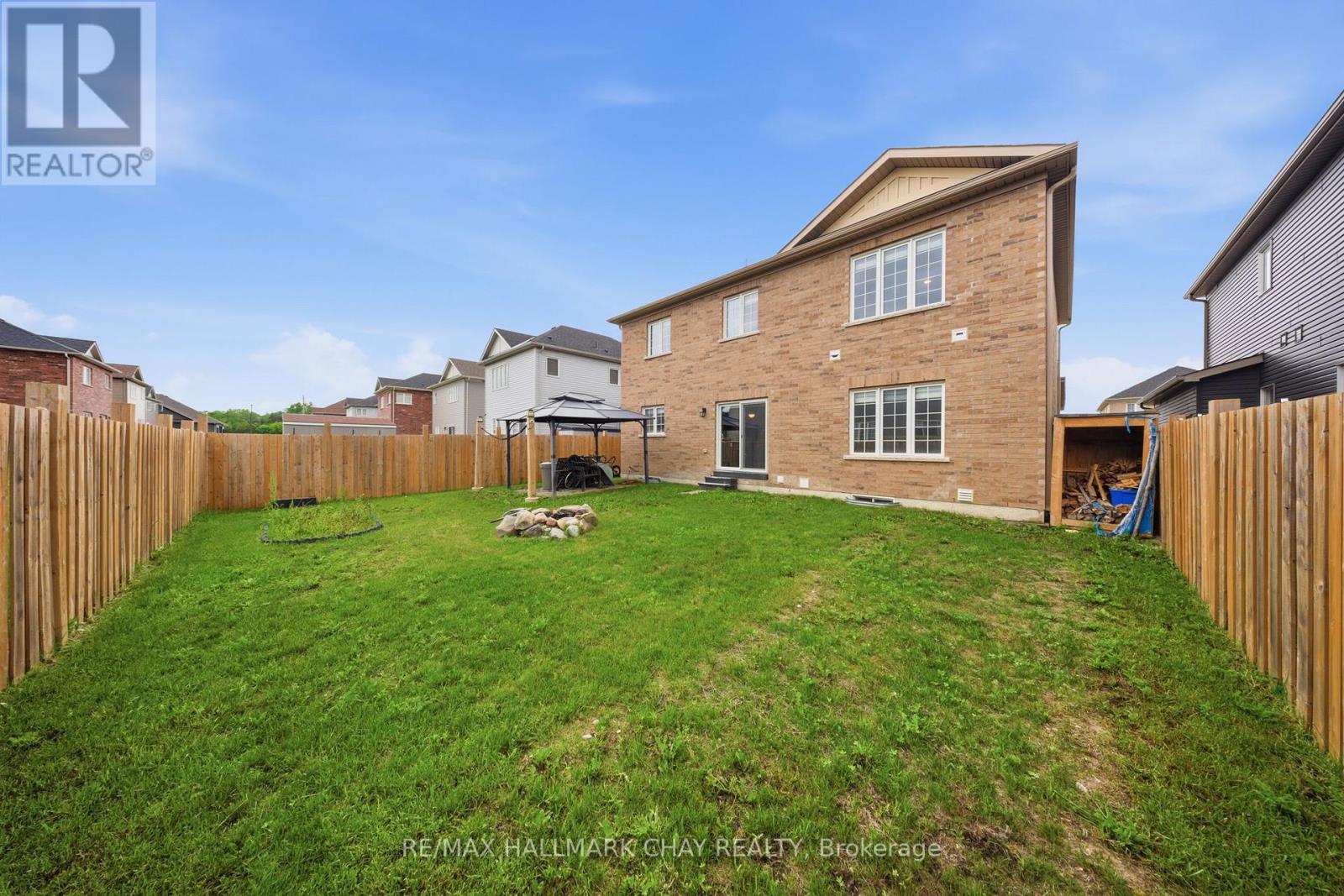 215 Breton Street, Clearview, Ontario  L0M 1S0 - Photo 41 - S13420964