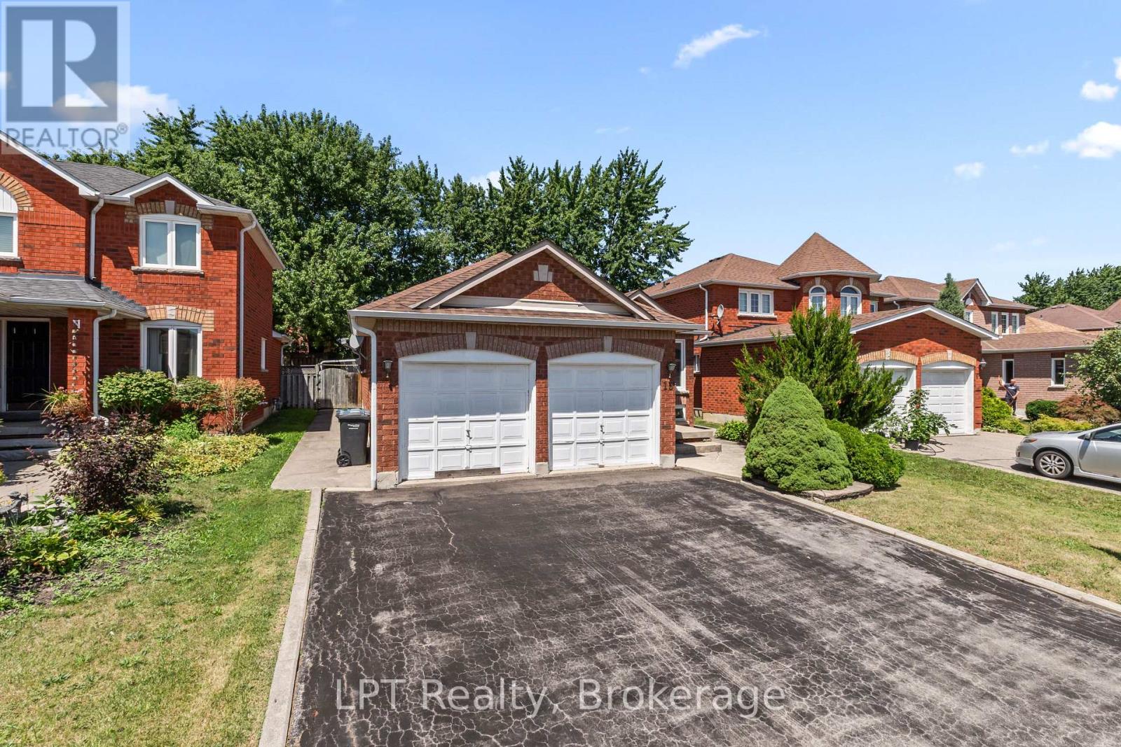 15 Esposito Drive, Caledon, Ontario  L7E 1T3 - Photo 2 - W13711374