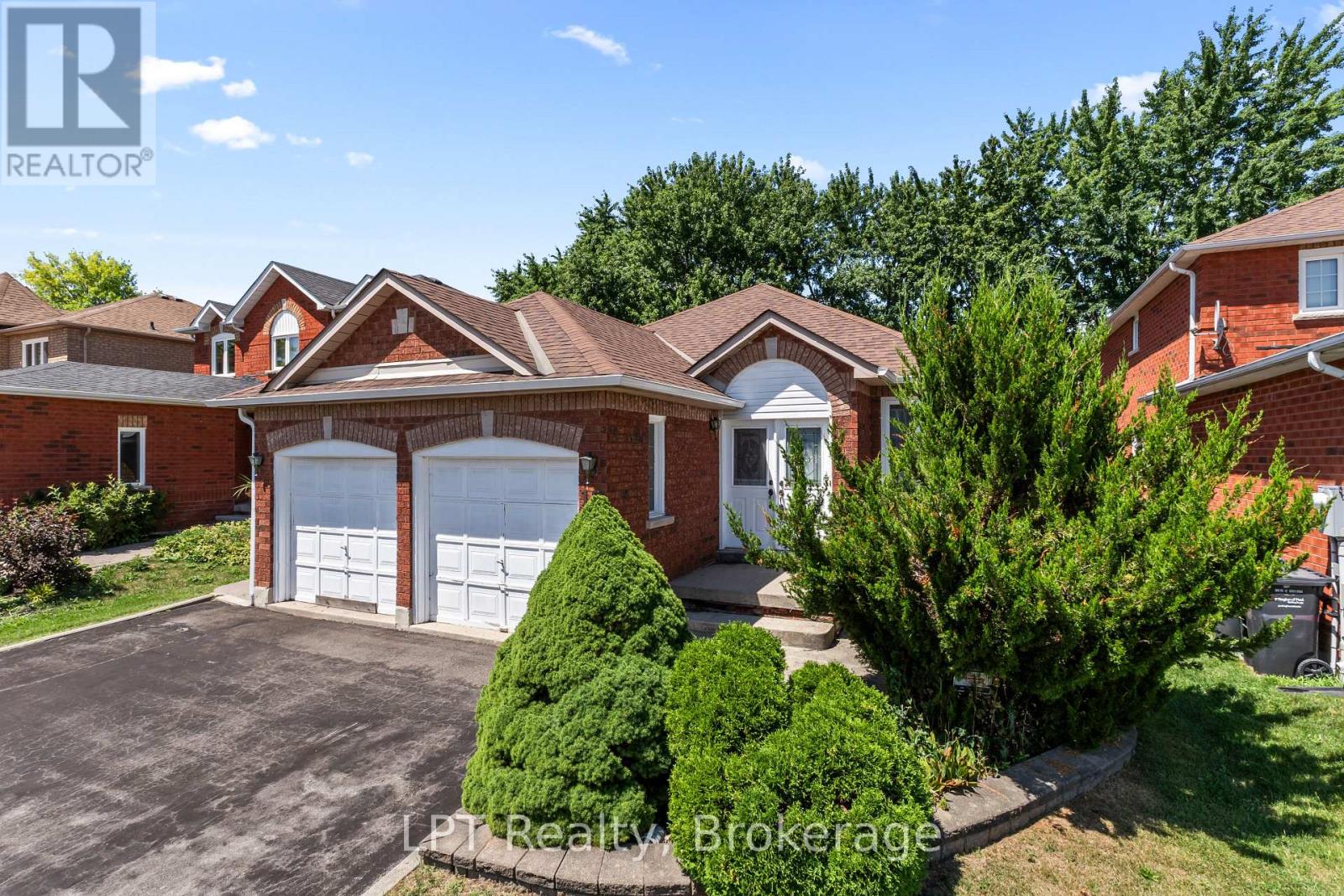 15 Esposito Drive, Caledon, Ontario  L7E 1T3 - Photo 3 - W13711374