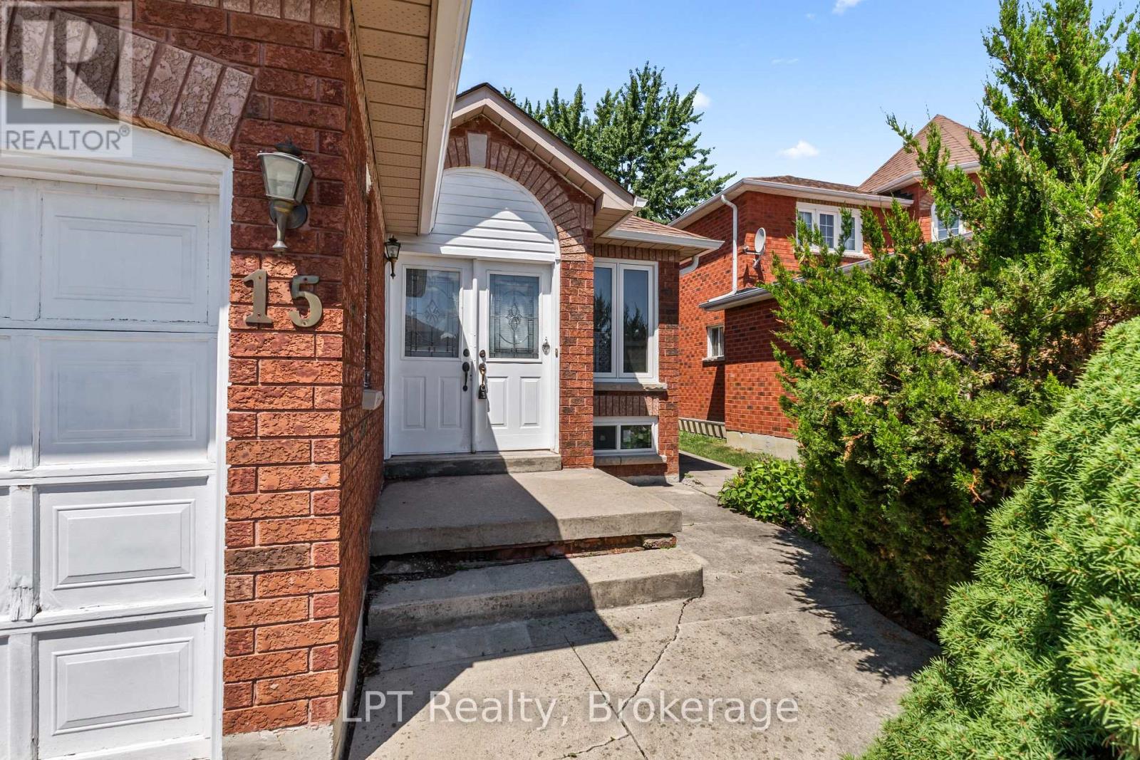 15 Esposito Drive, Caledon, Ontario  L7E 1T3 - Photo 4 - W13711374