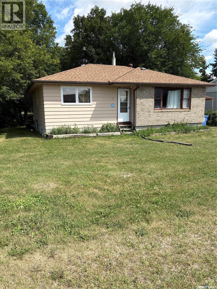 711 Yorkton Avenue, Theodore, Saskatchewan  S0A 4C0 - Photo 30 - SK045391