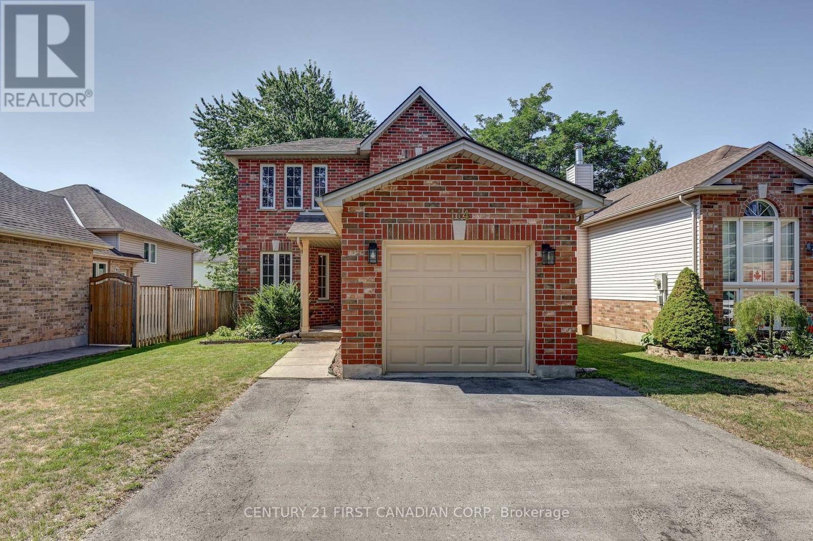 114 Meadowridge Road, London North, Ontario  N6H 5N6 - Photo 1 - X13711326