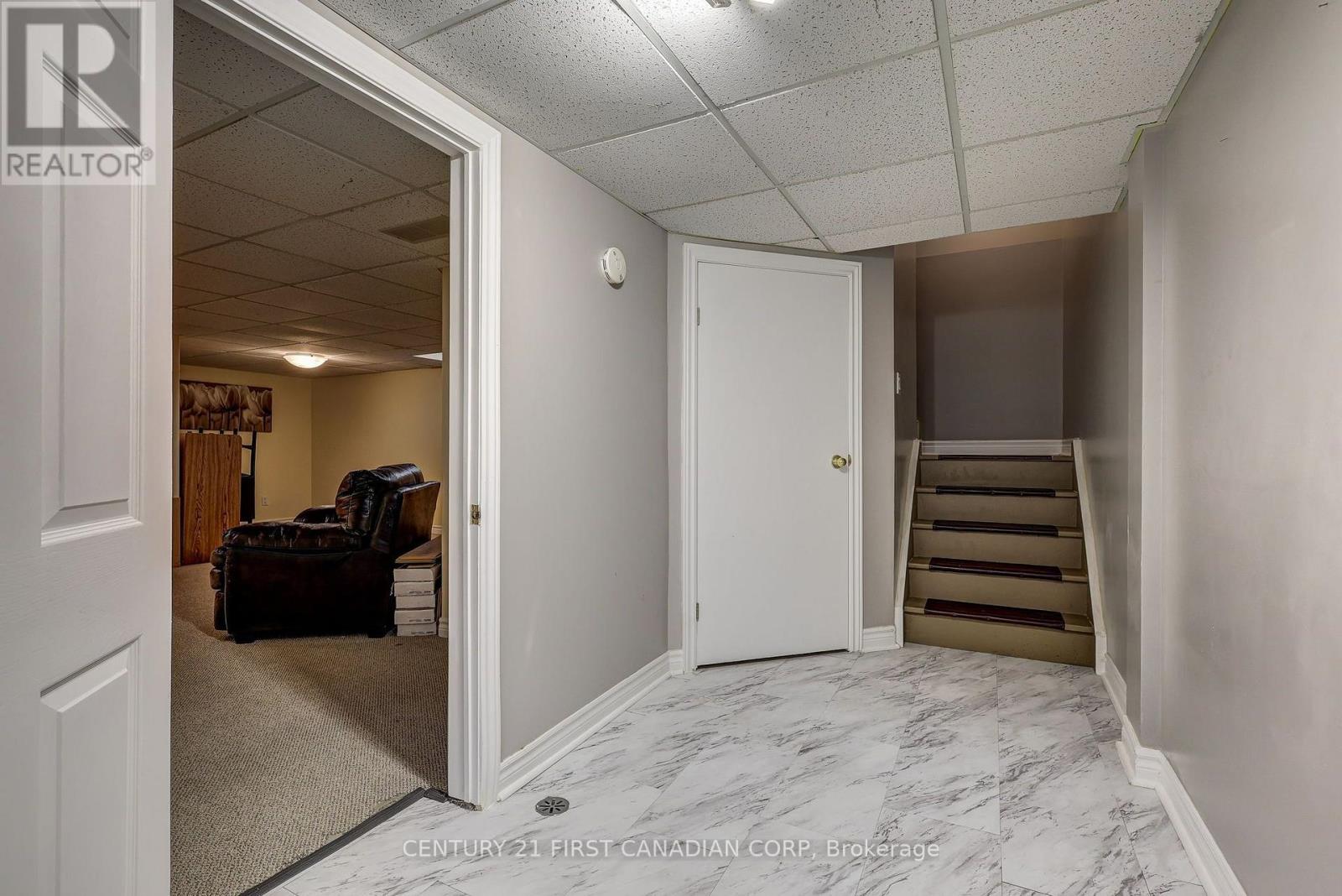 114 Meadowridge Road, London North, Ontario  N6H 5N6 - Photo 35 - X13711326