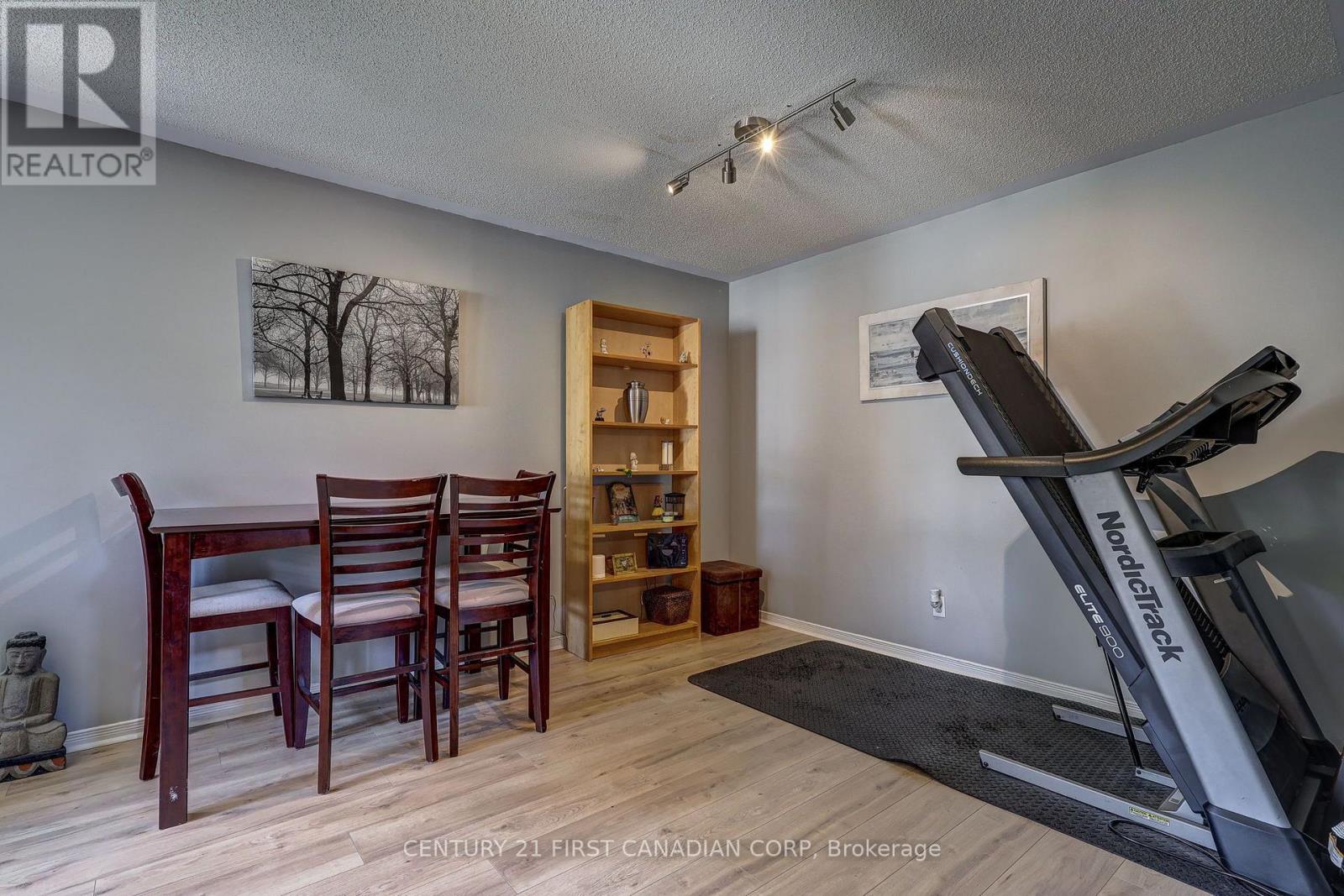 114 Meadowridge Road, London North, Ontario  N6H 5N6 - Photo 9 - X13711326