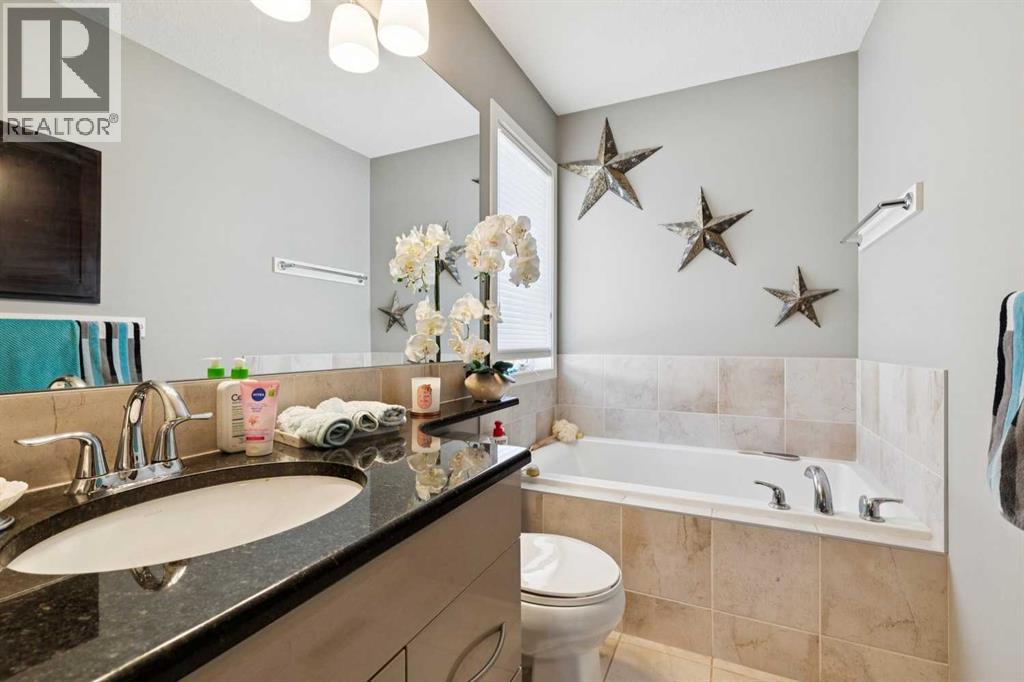 768 New Brighton Drive SE, Calgary, Alberta  T2Z 0Z8 - Photo 28 - A2333587