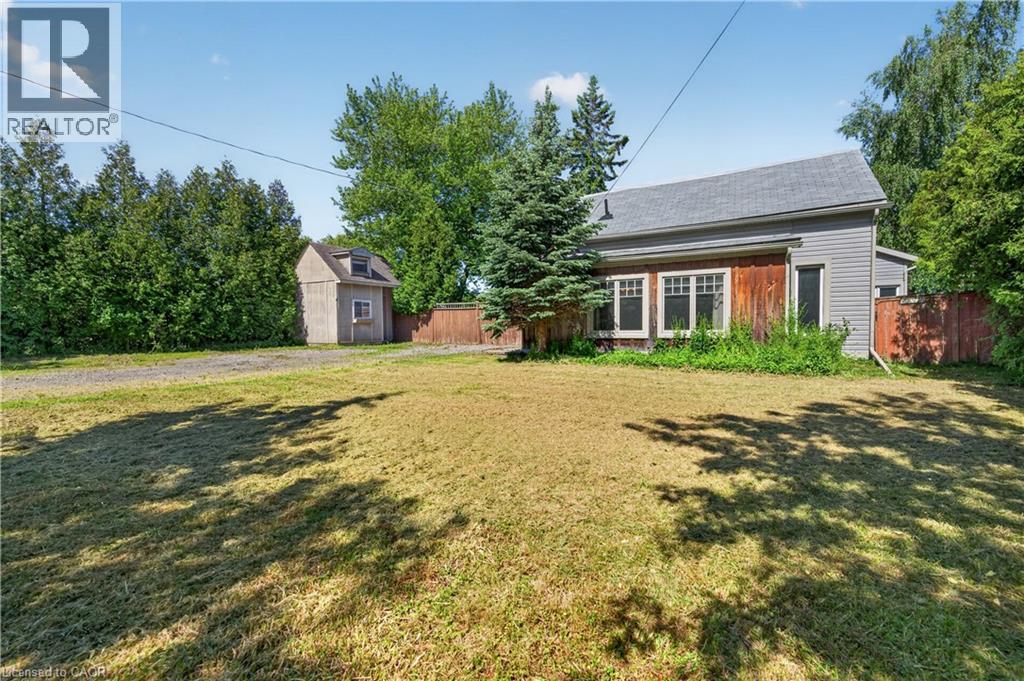 126 Mountain Street, Grimsby, Ontario  L3M 4E7 - Photo 2 - 40836677
