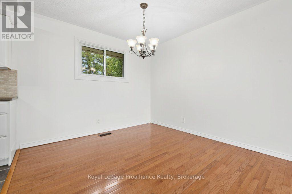 8 Panter Circle, Belleville, Ontario  K8P 4S7 - Photo 12 - X13711466