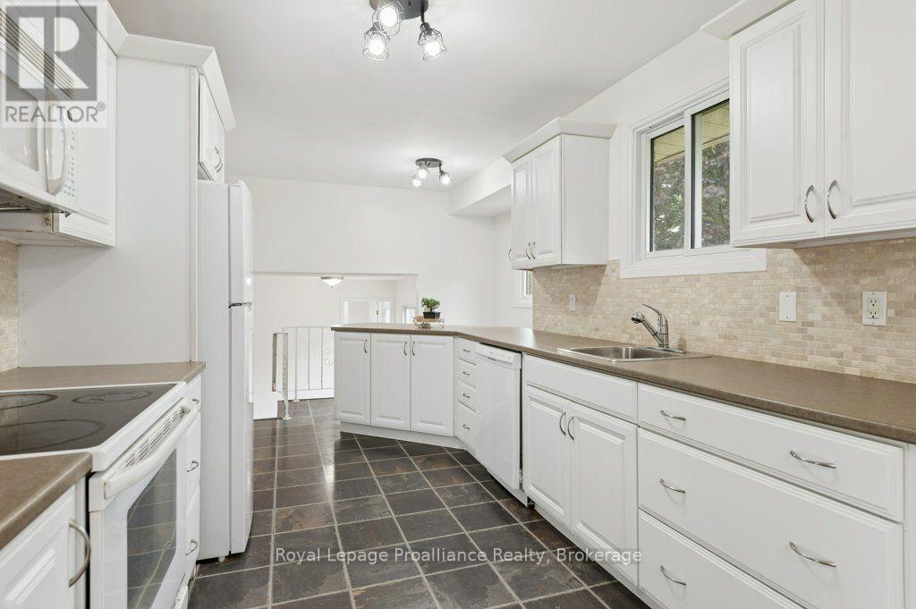 8 Panter Circle, Belleville, Ontario  K8P 4S7 - Photo 15 - X13711466