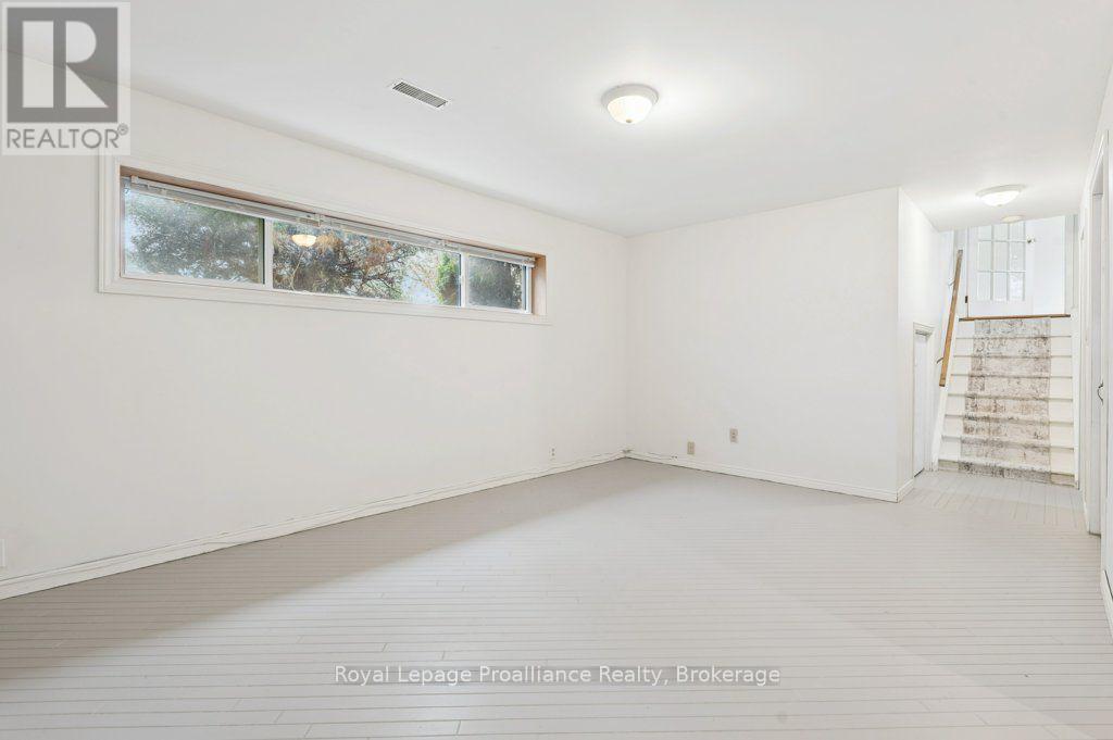 8 Panter Circle, Belleville, Ontario  K8P 4S7 - Photo 29 - X13711466