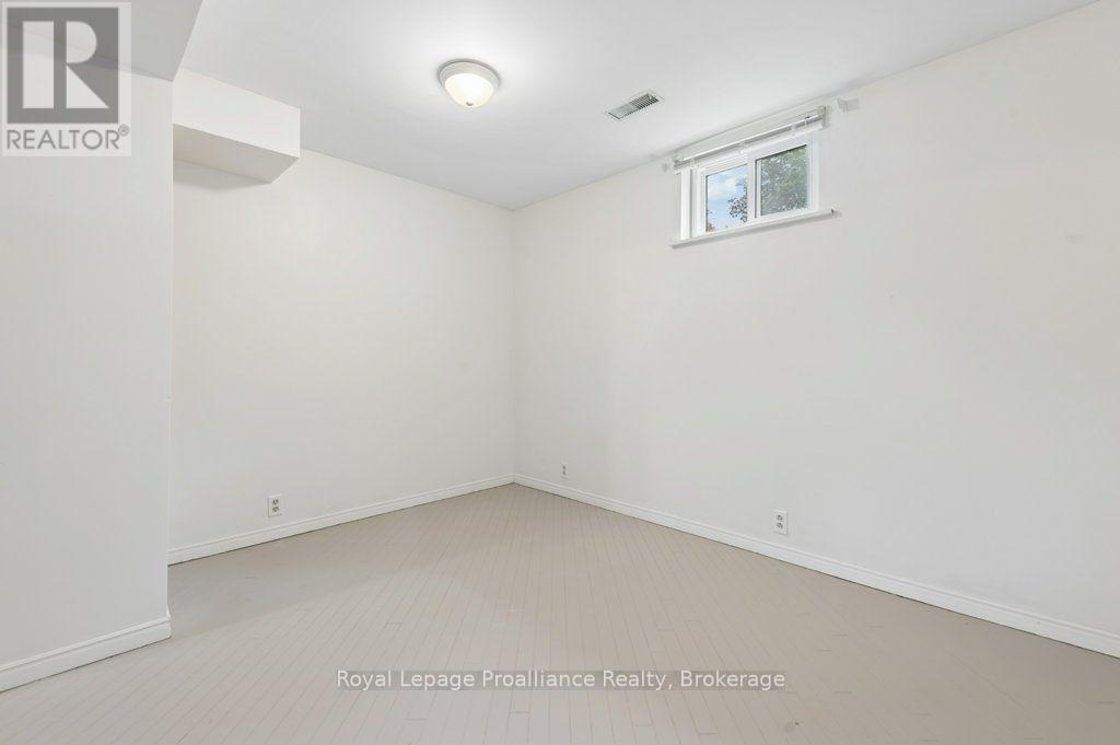 8 Panter Circle, Belleville, Ontario  K8P 4S7 - Photo 31 - X13711466