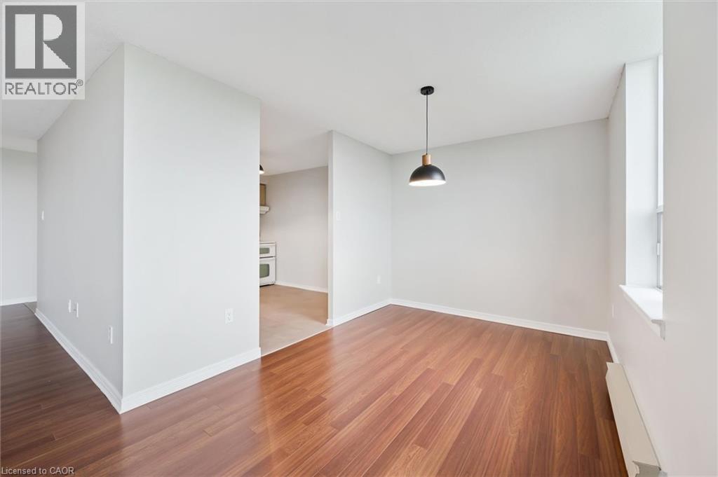 35 Green Valley Drive Unit# 1603, Kitchener, Ontario  N2P 2A5 - Photo 9 - 40842272