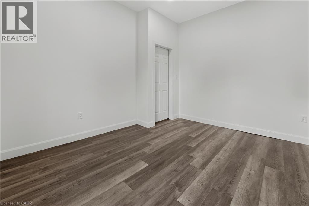 279 Darling Street Unit# 2, Brantford, Ontario  N3S 3X7 - Photo 27 - 40852765