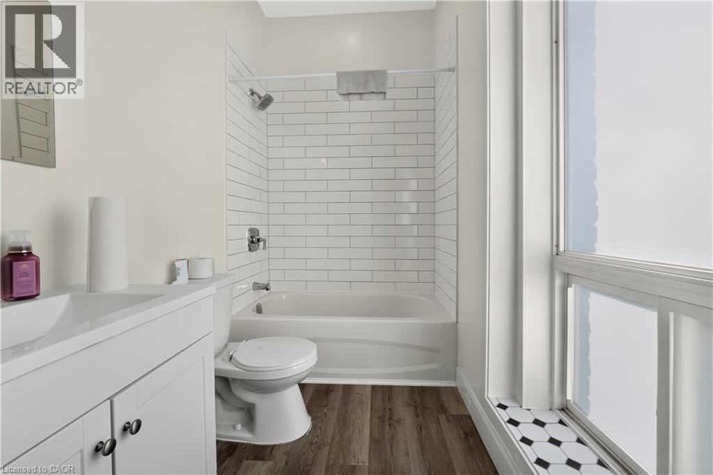 279 Darling Street Unit# 2, Brantford, Ontario  N3S 3X7 - Photo 25 - 40852765