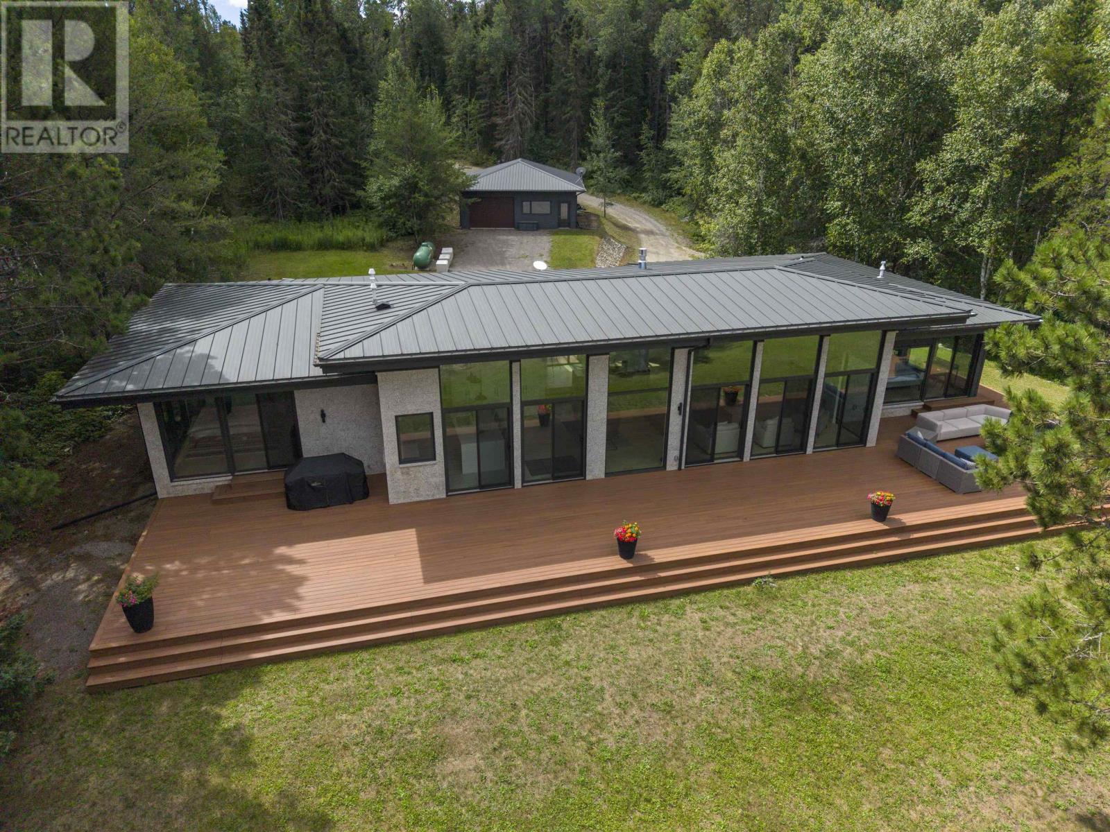 501 Mackenzie Ave E, Atikokan, Ontario  P0T 1C0 - Photo 37 - TB2602418