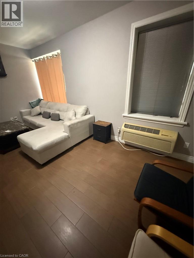 947 Main Street E Unit# 2, Hamilton, Ontario  L8M 1M9 - Photo 4 - 40857606